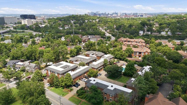326 Elmington Ave, Nashville, TN 37205