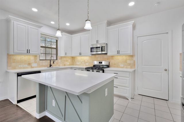 611 Matthew Place, Richardson, TX 75081