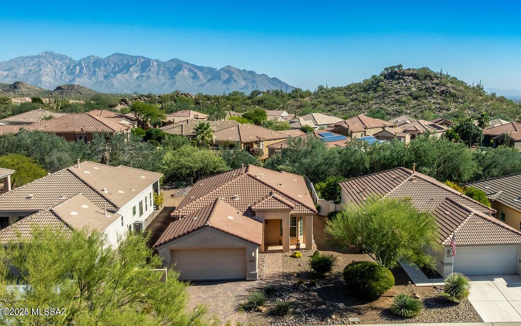 13640 N Gold Cholla Place, Marana, AZ 85658