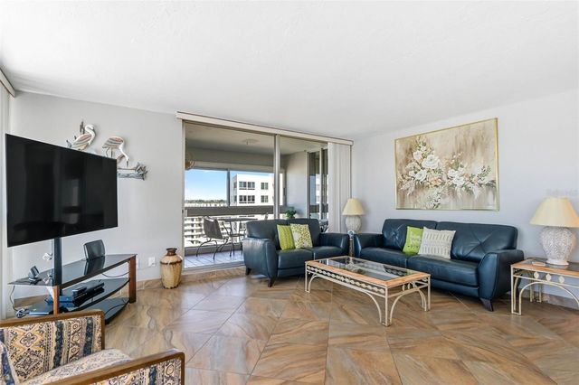 5966 MIDNIGHT PASS ROAD G113, Sarasota, FL 34242