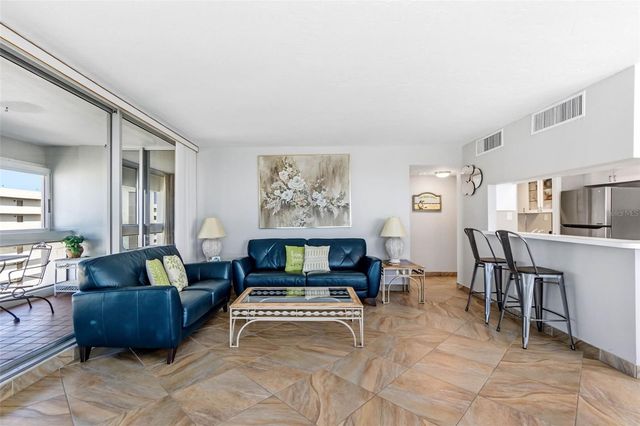 5966 MIDNIGHT PASS ROAD G113, Sarasota, FL 34242