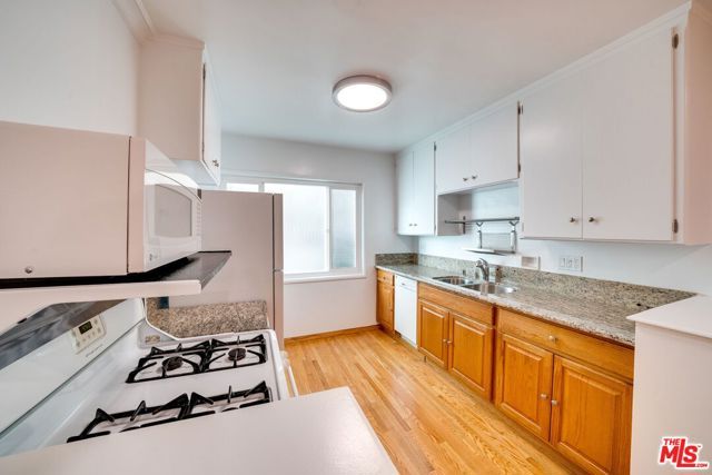 927 6th Street 3, Santa Monica, CA 90403