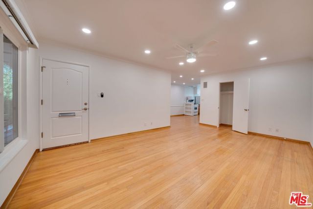 927 6th Street 3, Santa Monica, CA 90403