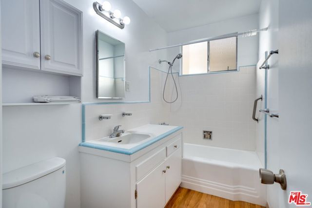 927 6th Street 3, Santa Monica, CA 90403
