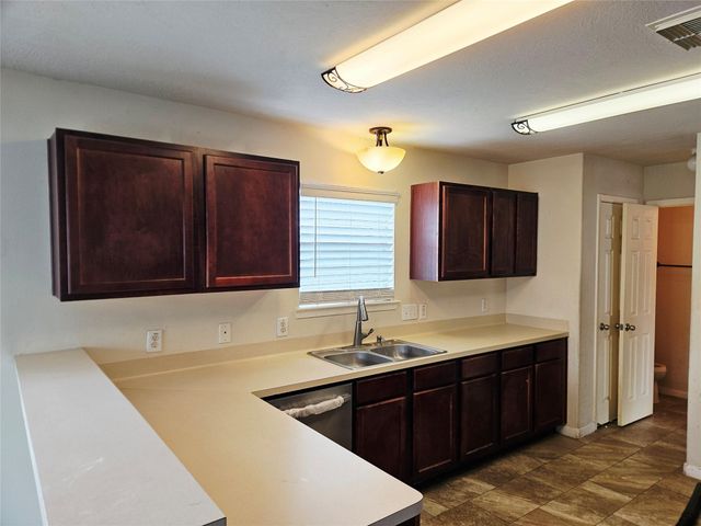 19739 Buckland Park Drive, Katy, TX 77449
