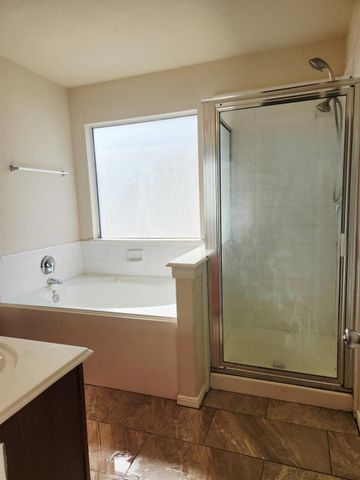 19739 Buckland Park Drive, Katy, TX 77449