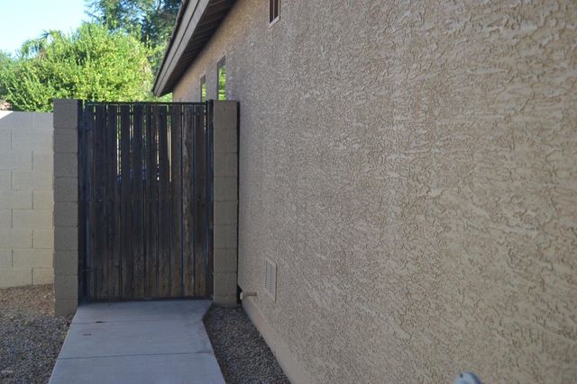 8240 E Obispo Avenue, Mesa, AZ 85212