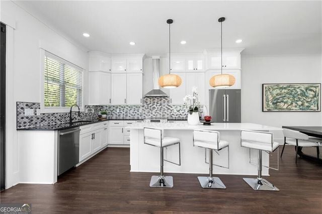 173 Brush Creek Court, Stockbridge, GA 30281