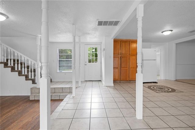 2851 Sun Valley Drive, Mobile, AL 36618