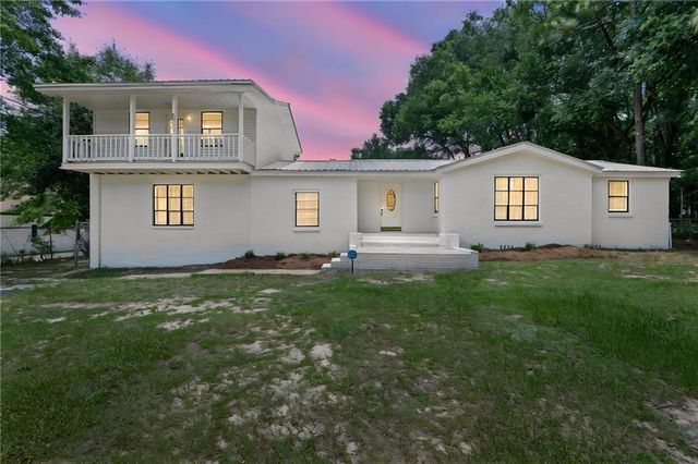 2851 Sun Valley Drive, Mobile, AL 36618