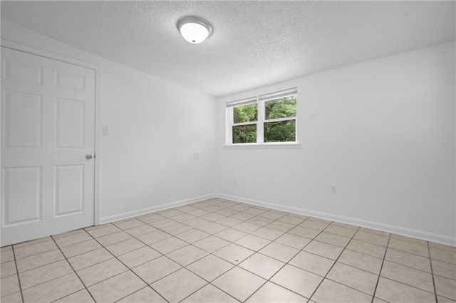 2851 Sun Valley Drive, Mobile, AL 36618