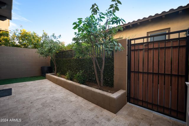 23382 N 73RD Way, Scottsdale, AZ 85255