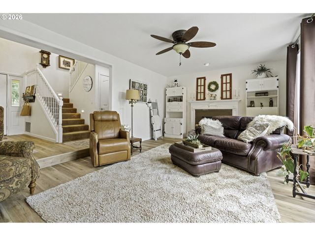 14415 Ne MOUNTAIN VIEW Dr, Battle Ground, WA 98604