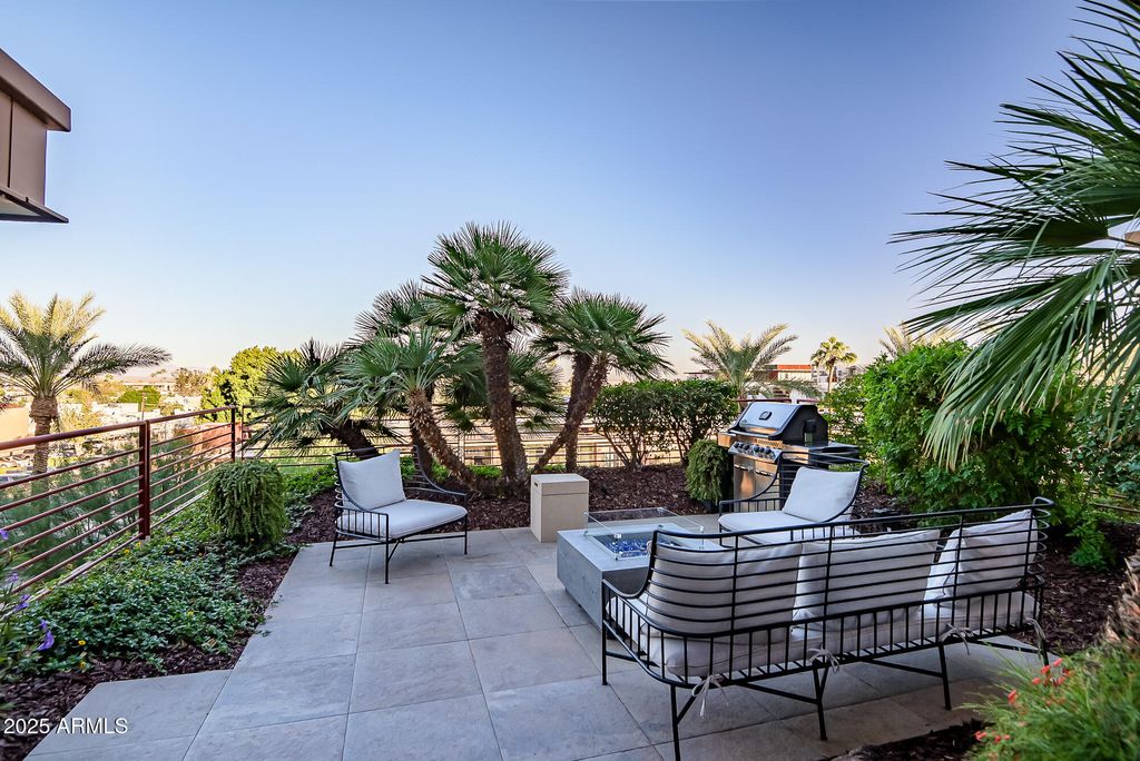 7167 E RANCHO VISTA Drive 4007, Scottsdale, AZ 85251