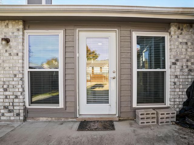 4624 Freeman Drive, The Colony, TX 75056