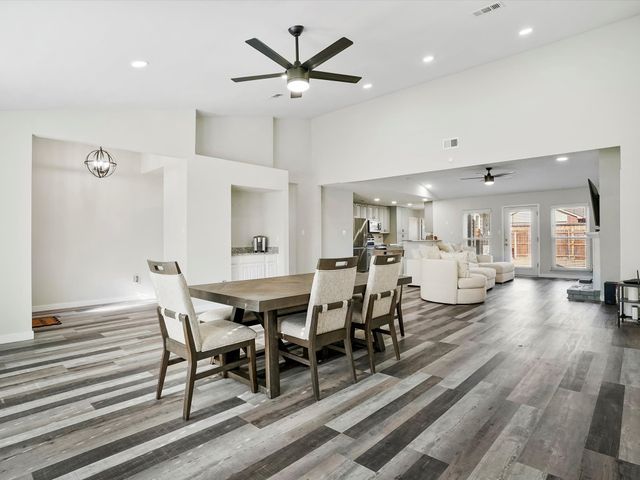 4624 Freeman Drive, The Colony, TX 75056