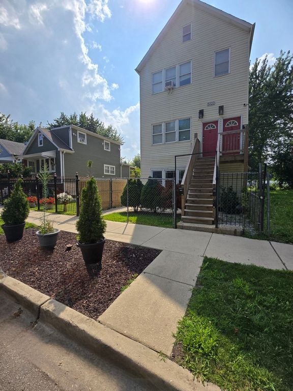 5022 S Elizabeth Street 2, Chicago, IL 60609