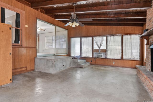 234 Irvington, San Antonio, TX 78209