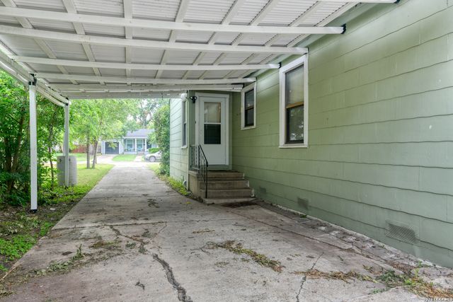 234 Irvington, San Antonio, TX 78209