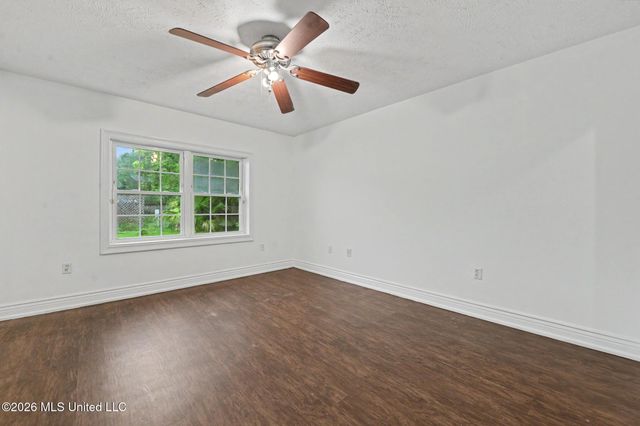 610 Waveland Avenue, Waveland, MS 39576