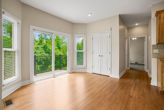 6052 Brownridge Street, Shawnee, KS 66218