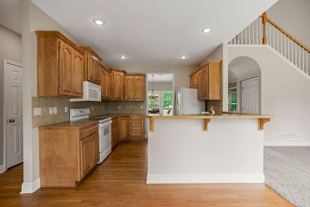 6052 Brownridge Street, Shawnee, KS 66218