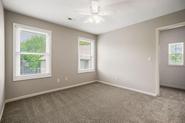 6052 Brownridge Street, Shawnee, KS 66218