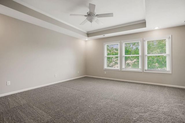 6052 Brownridge Street, Shawnee, KS 66218