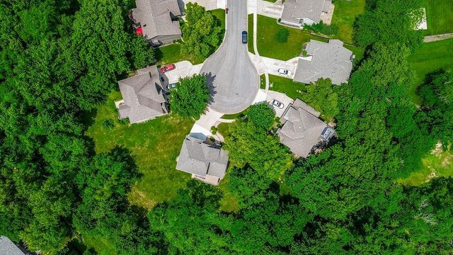 6052 Brownridge Street, Shawnee, KS 66218