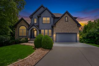 6052 Brownridge Street, Shawnee, KS 66218