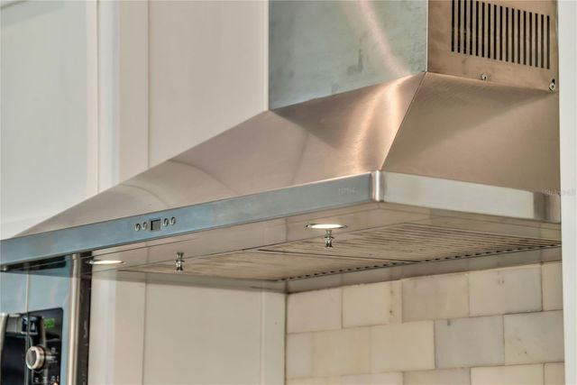 112 LAKEN LANE, Orlando, FL 32804