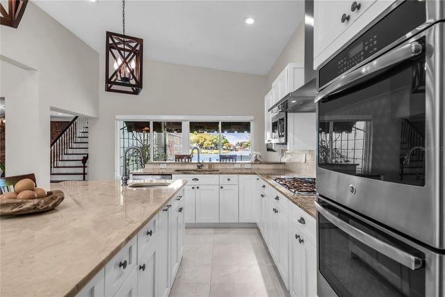 112 LAKEN LANE, Orlando, FL 32804