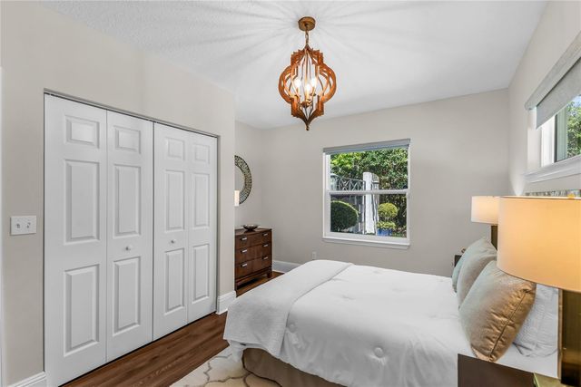 112 LAKEN LANE, Orlando, FL 32804