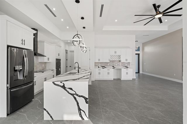 109 SW 37TH PLACE, Cape Coral, FL 33991