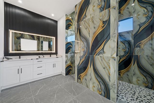 109 SW 37TH PLACE, Cape Coral, FL 33991