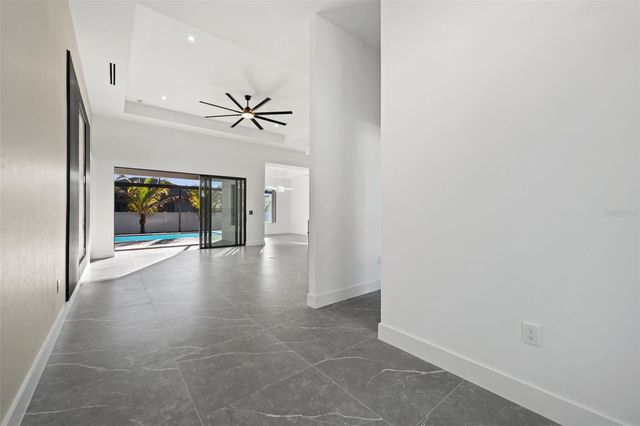 109 SW 37TH PLACE, Cape Coral, FL 33991