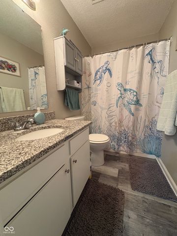 1647 Sweetwater Lane, Greenfield, IN 46140