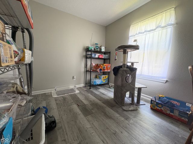 1647 Sweetwater Lane, Greenfield, IN 46140