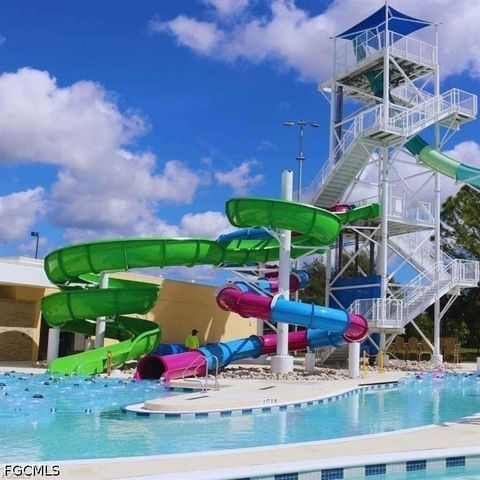 Mangrove AVE, North Port, FL 34288