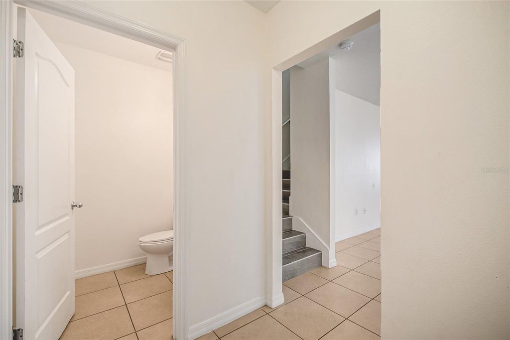 Image 17 of property listing at 1404 DUSTY STONE LANE, Kissimmee, FL 34744