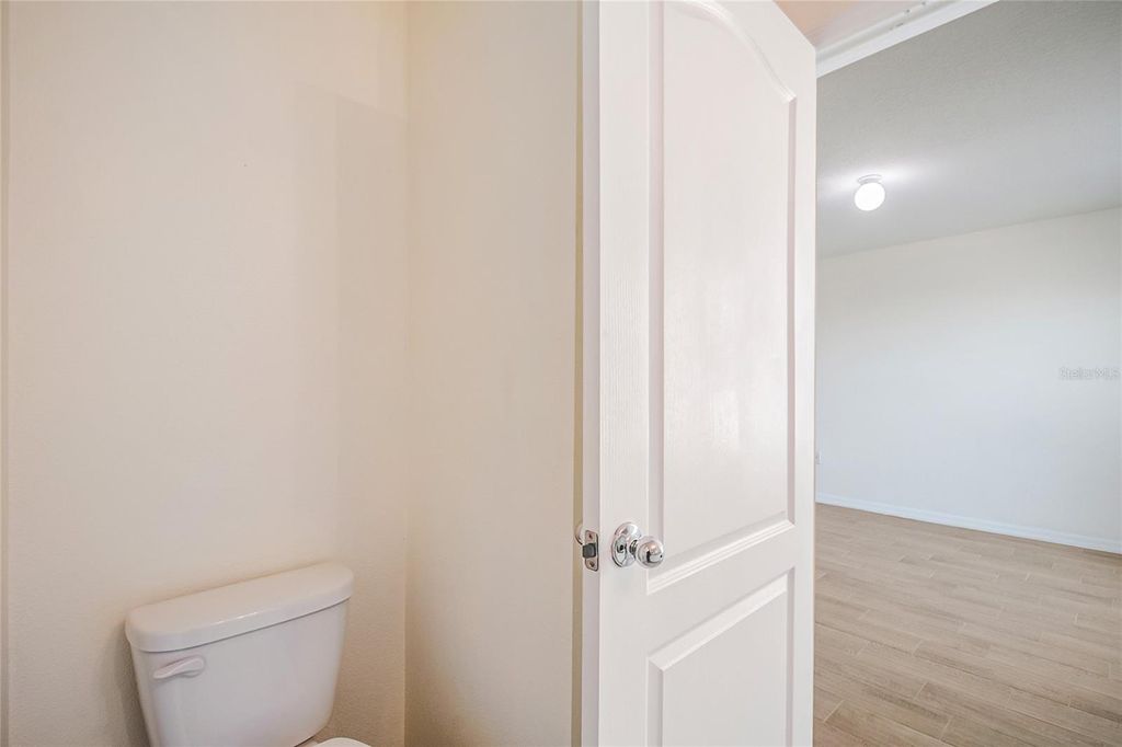 Image 28 of property listing at 1404 DUSTY STONE LANE, Kissimmee, FL 34744