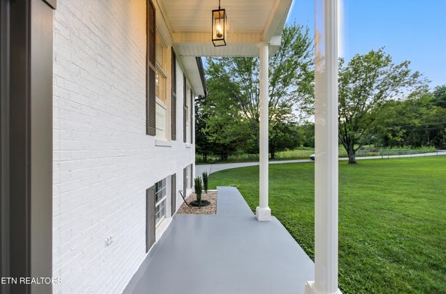 7520 Millertown Pike, Knoxville, TN 37924