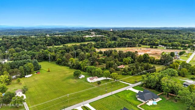 7520 Millertown Pike, Knoxville, TN 37924
