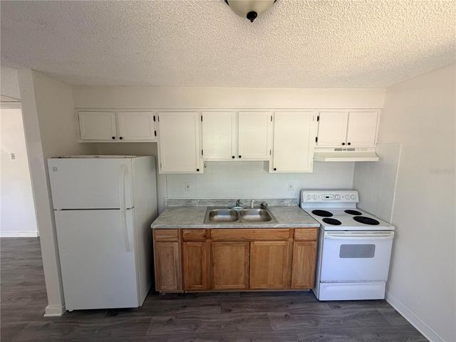 7434 CHAPEL AVENUE, New Port Richey, FL 34652