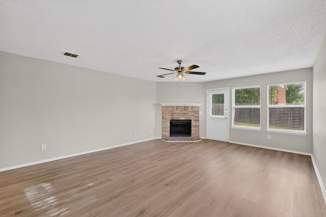 1502 Warrington Way, Forney, TX 75126