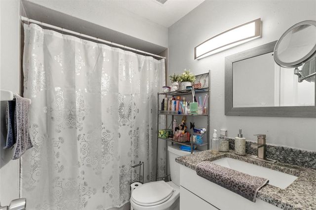 6920 N CAMERON AVENUE, Tampa, FL 33614