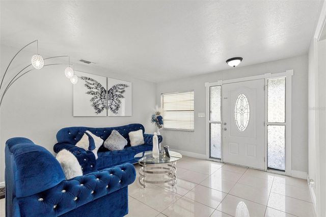 6920 N CAMERON AVENUE, Tampa, FL 33614
