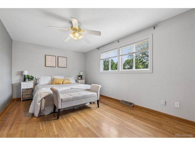 870 10th St, Berthoud, CO 80513