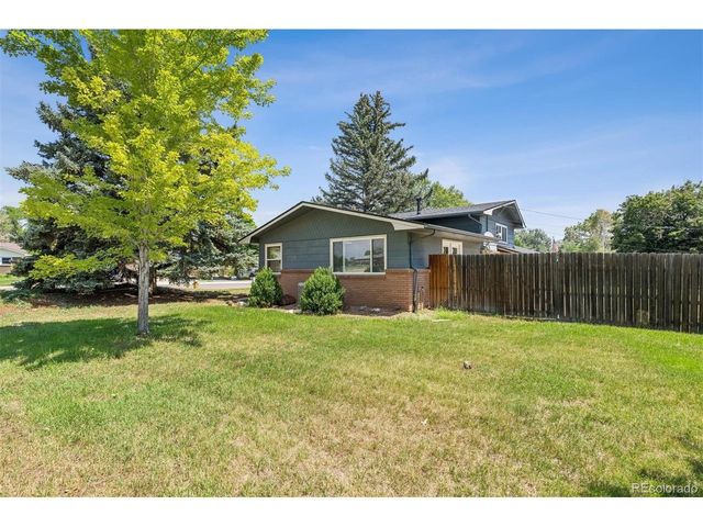 870 10th St, Berthoud, CO 80513
