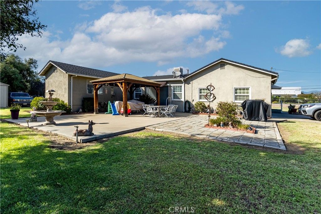 18173 Slover, Bloomington, CA 92316 — photo 2